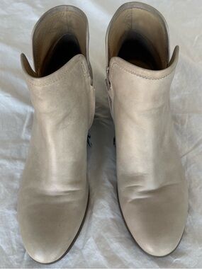 Geox Respira Booties - Tan - Size 40